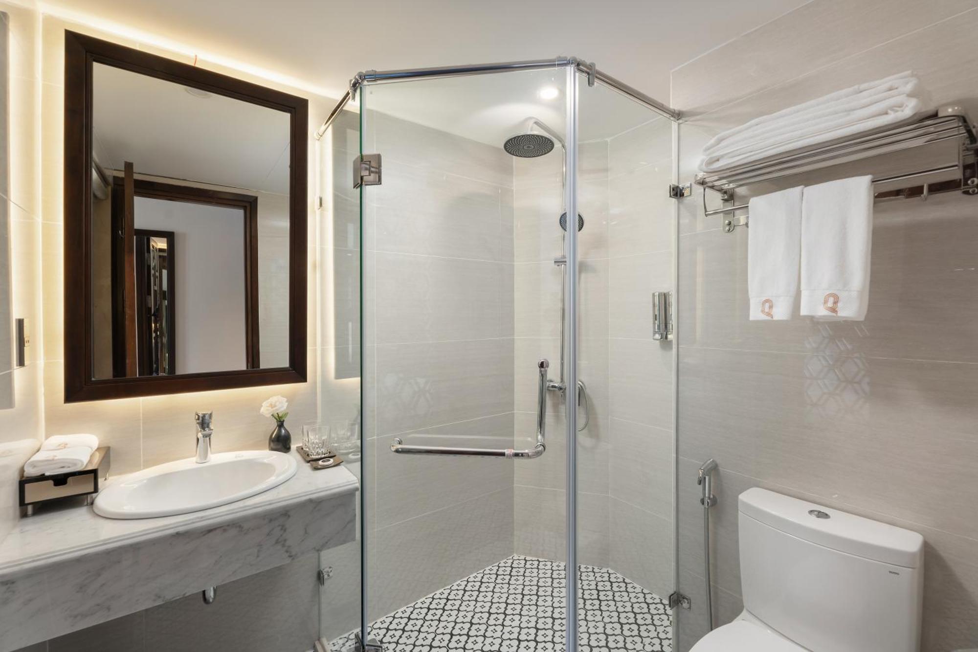 The Q Boutique Hotel Hanoi Exterior photo